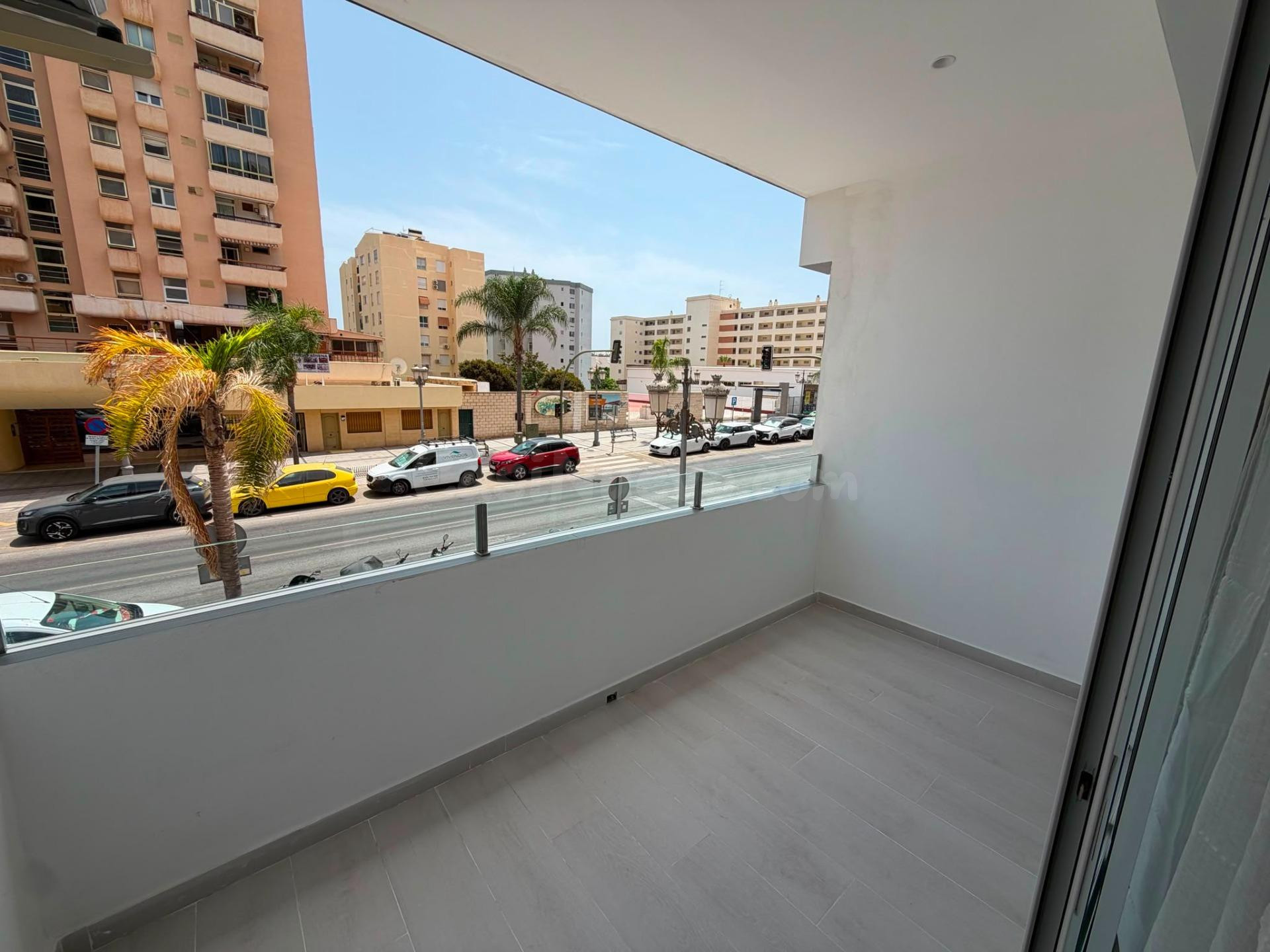 FANTÁSTICO DUPLEX EN PLANTA BAJA EN LA CARIHUELA - 2 dormitorios, 2 baños - 2 TERRAZAS