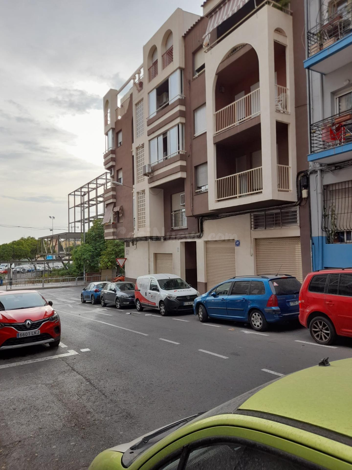 Local Comercial en Altozano, Alicante - Oportunidad Inversión