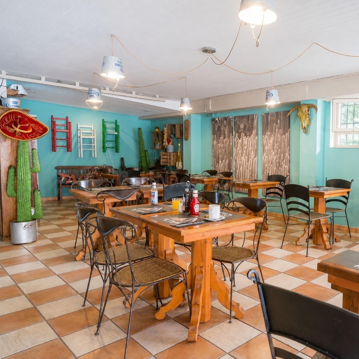 Local comercial en venta en L'Estartit con gran potencial