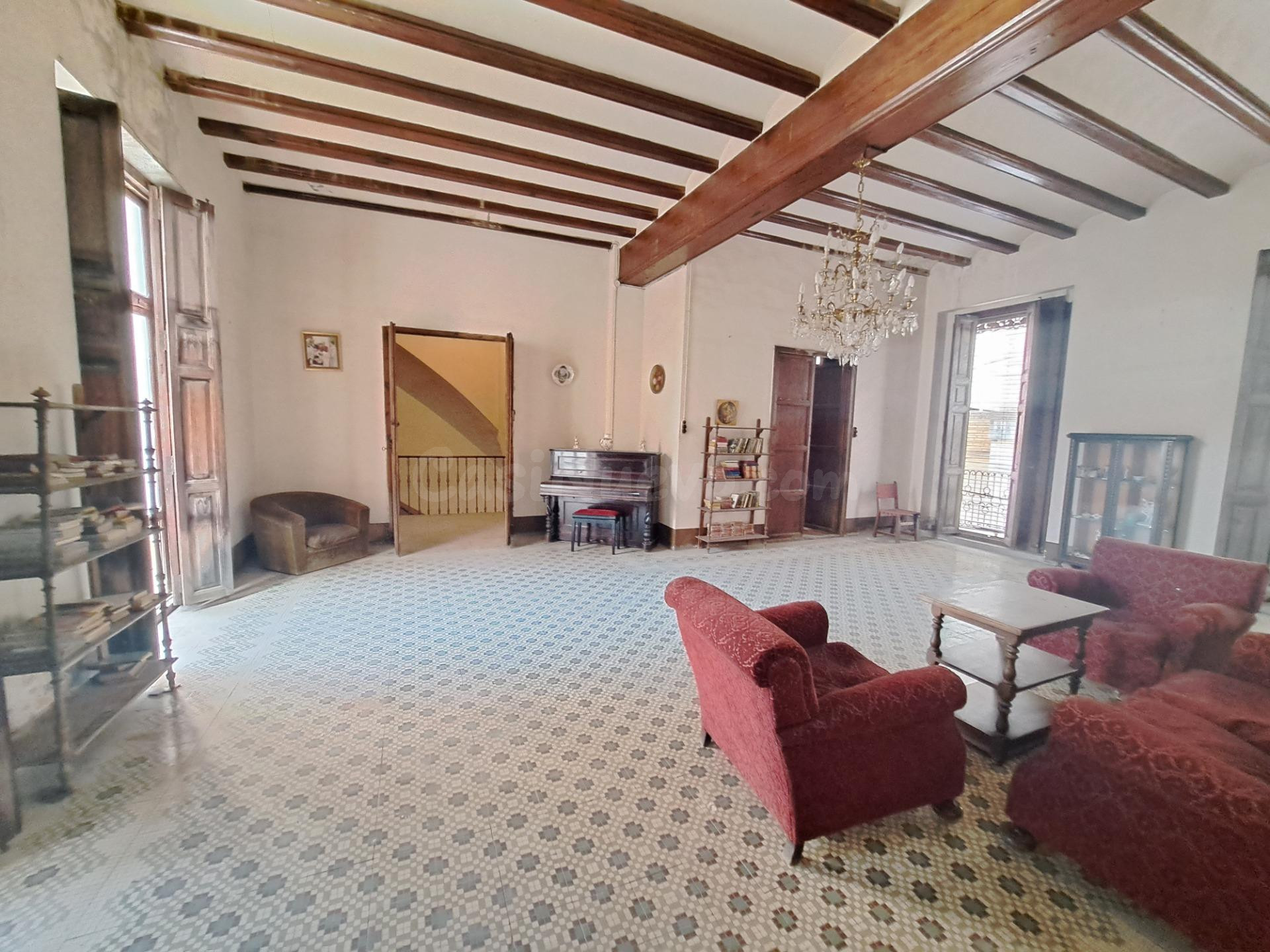 Casa señorial en venta en zona centro-Ayuntamiento.