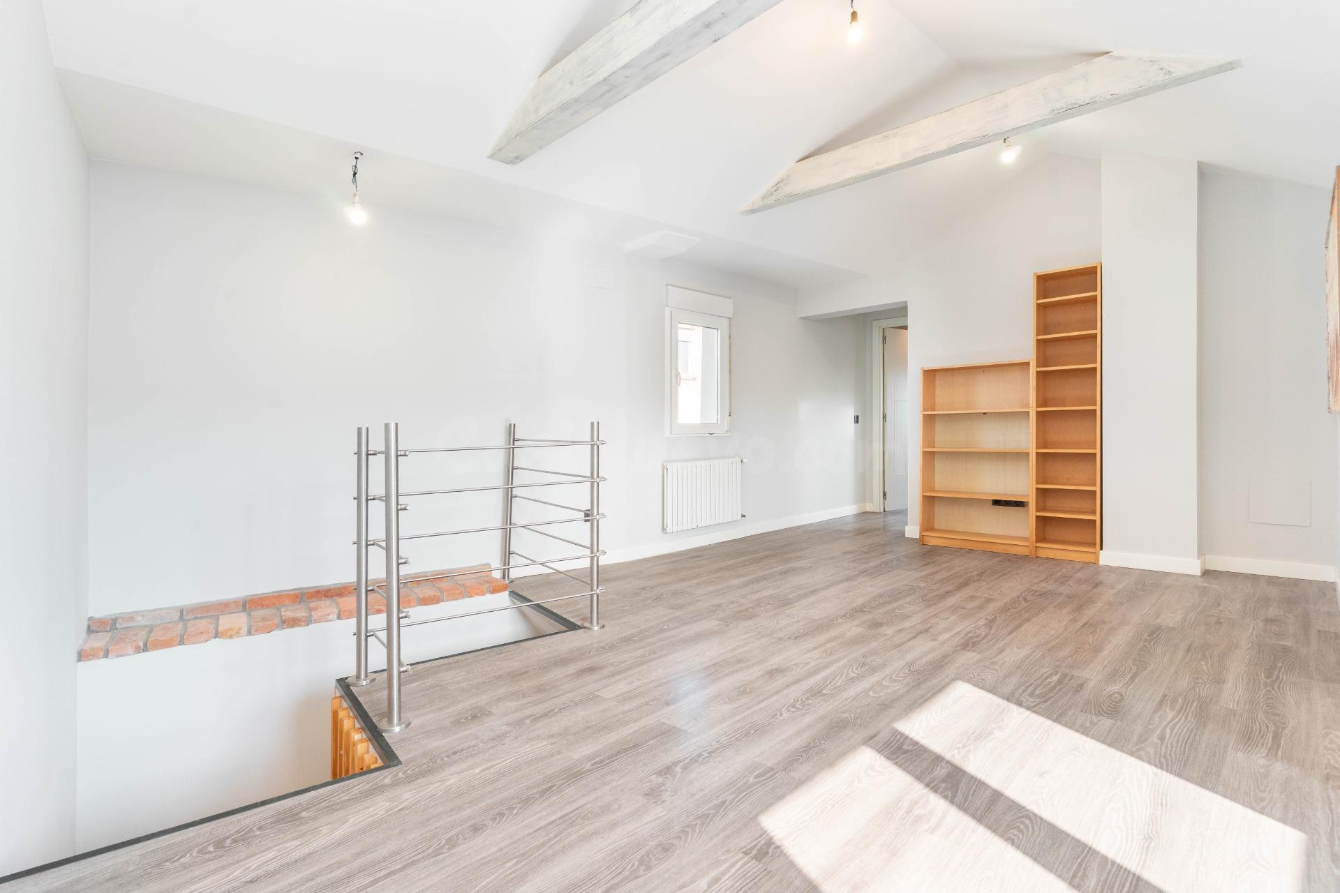 Bonita casa reformada con garaje (sin finca) en zona centro de Asturias a solo 20´de Oviedo-Gijón.