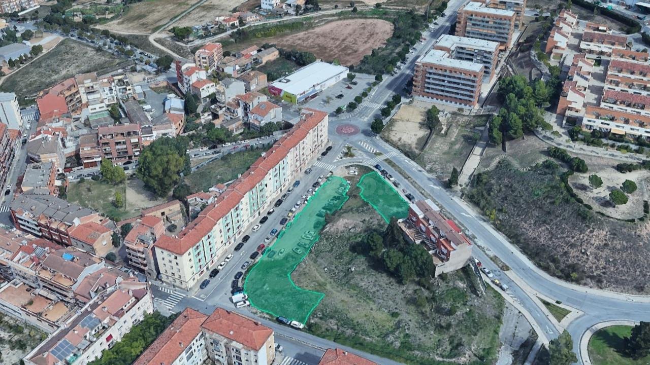 Parcela  urbana  no consolidada en Manresa.