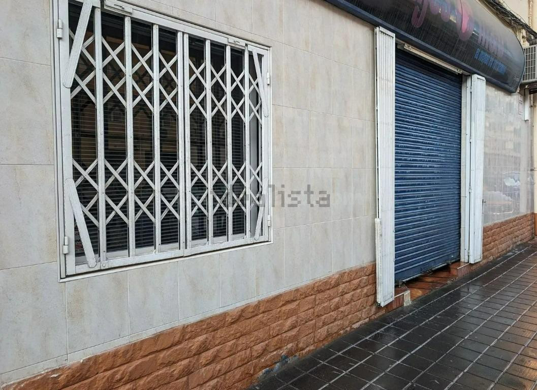 ALQUILER DE LOCAL COMERCIAL CON SALIDA DE HUMOS ZONA PLÁ DEL BON REPÓS