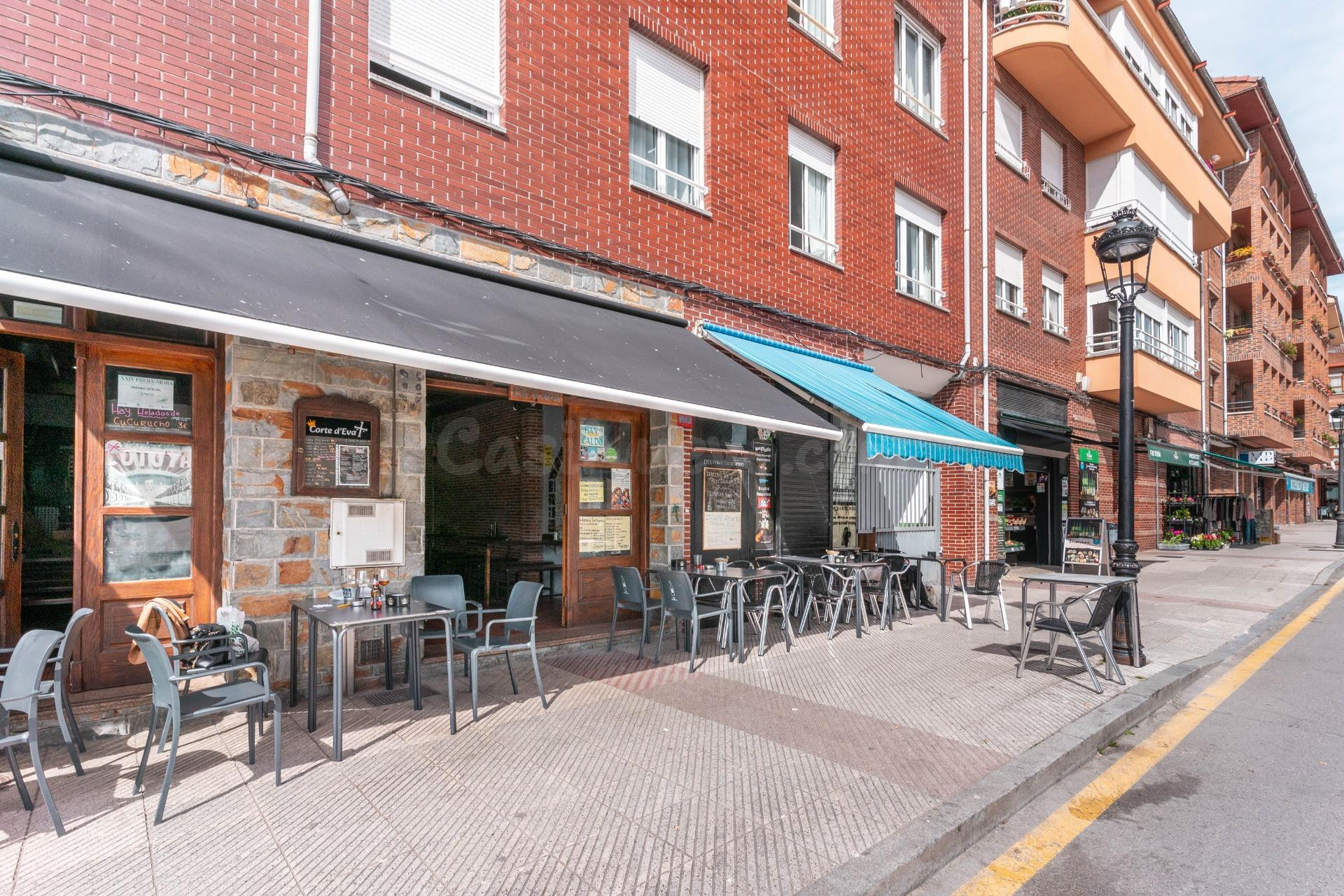 Traspaso Local Arriondas Calle Ramon Valle