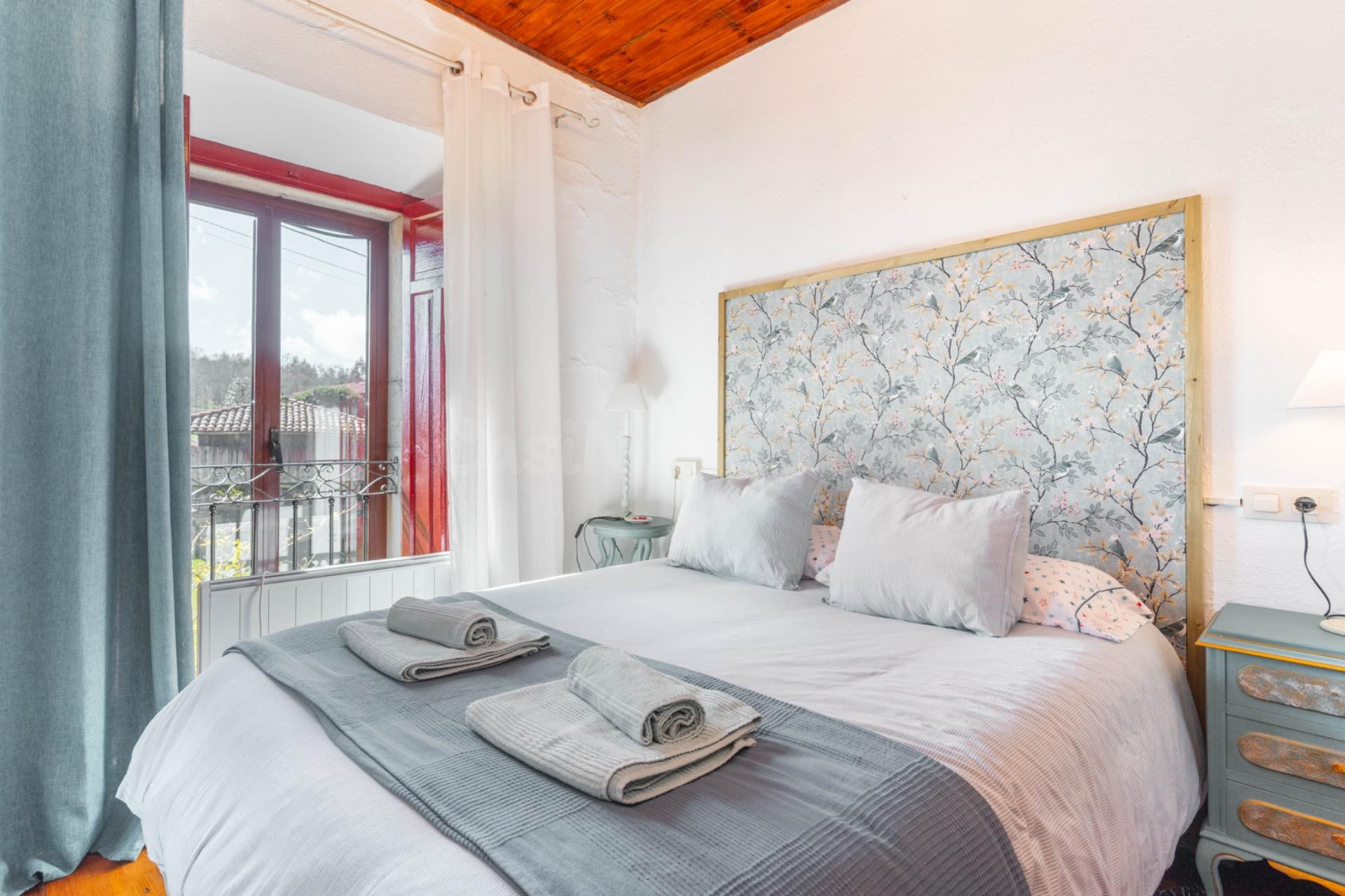 MAGNÍFICA CASA FAMILIAR – TURISMO RURAL EN FUNCIONAMIENTO