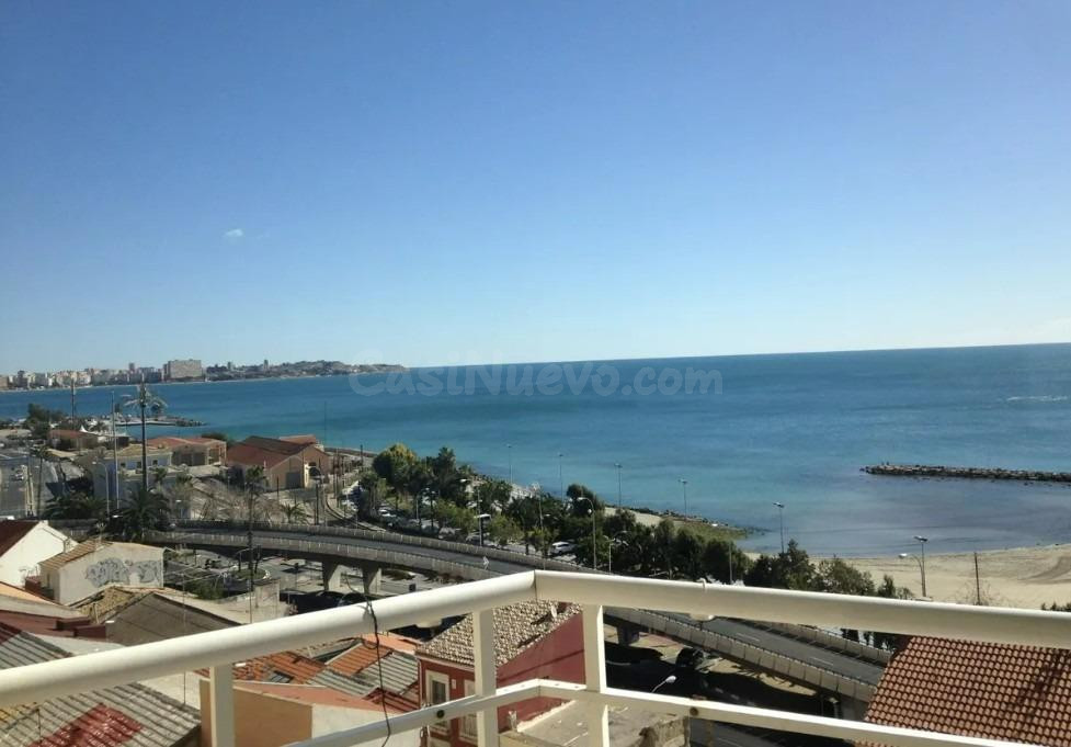 ALQUILER DE VIVIENDA CON EXCELENTES VISTAS AL MAR ZONA VIRGEN DEL SOCORRO