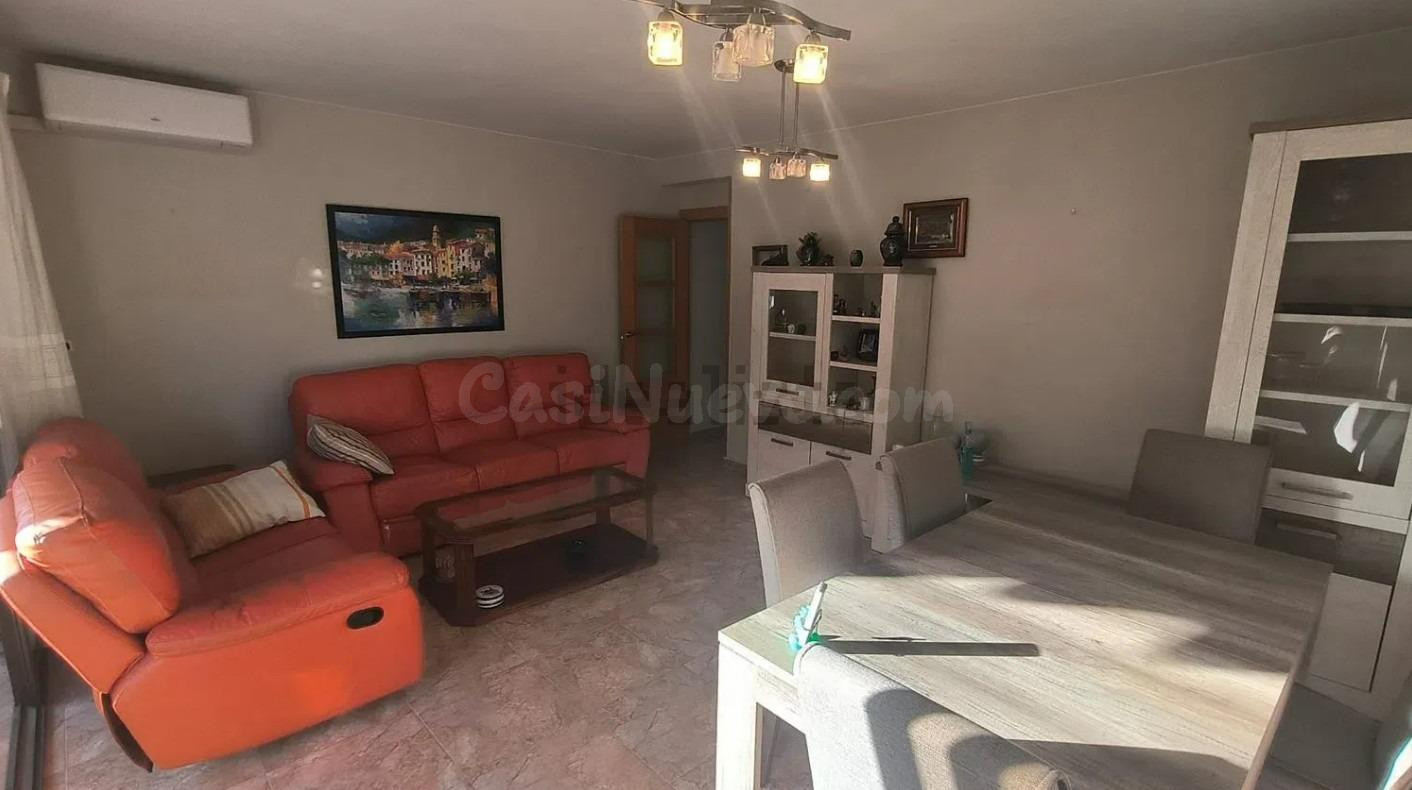 ALQUILER DE AMPLIA VIVIENDA CON 4 DORMITORIOS ZONA PLÁ DEL BON REPÓS