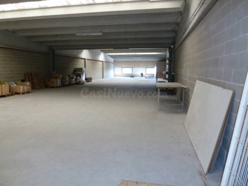 1ª planta de nave industrial en Polígon Les Comes