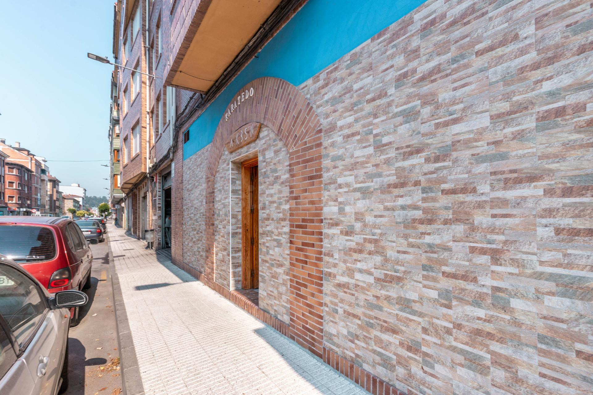 NEGOCIO EN VENTA SAN MARTIN DEL REY AURELIO