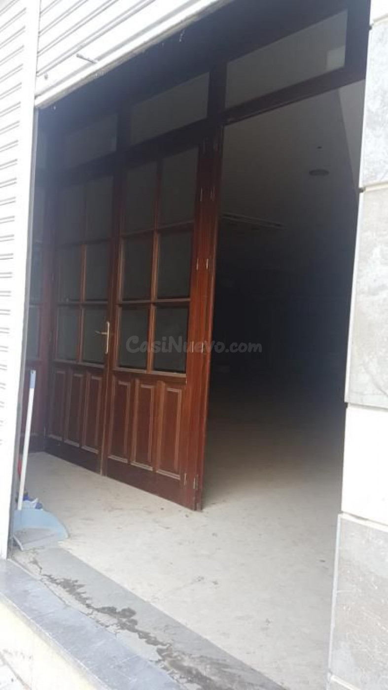 Local comercial 320m² en venta - Centro