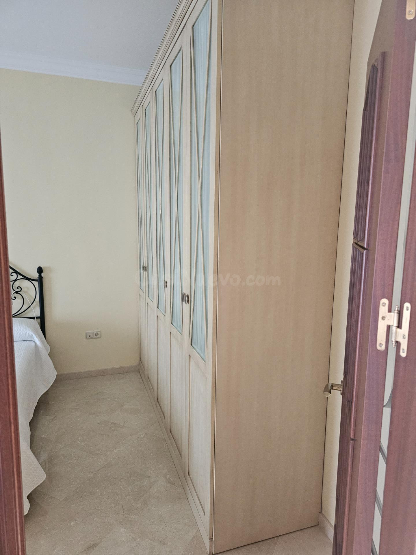 Casa 5 habitaciones 224m² en venta - Centro - foto 3