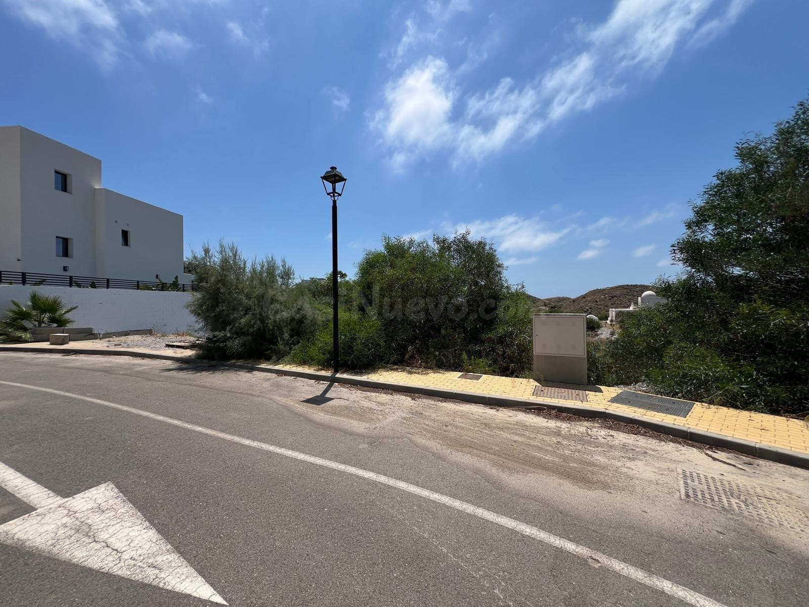 LUXURY BUILDING PLOT WITH SEA VIEWS READY TO BUILD WITH FULL PROJECT AND BUILDING LICENCES, MOJACAR.