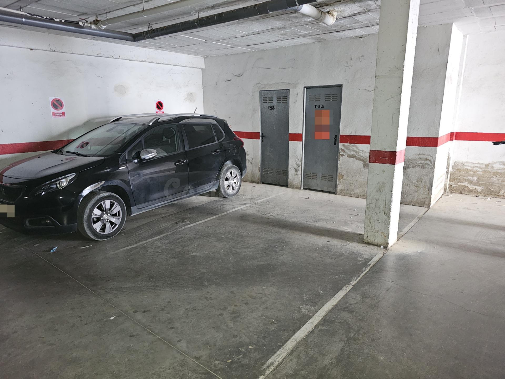 EN VENTA 2 PLAZAS DE GARAJE + TRASTEROS