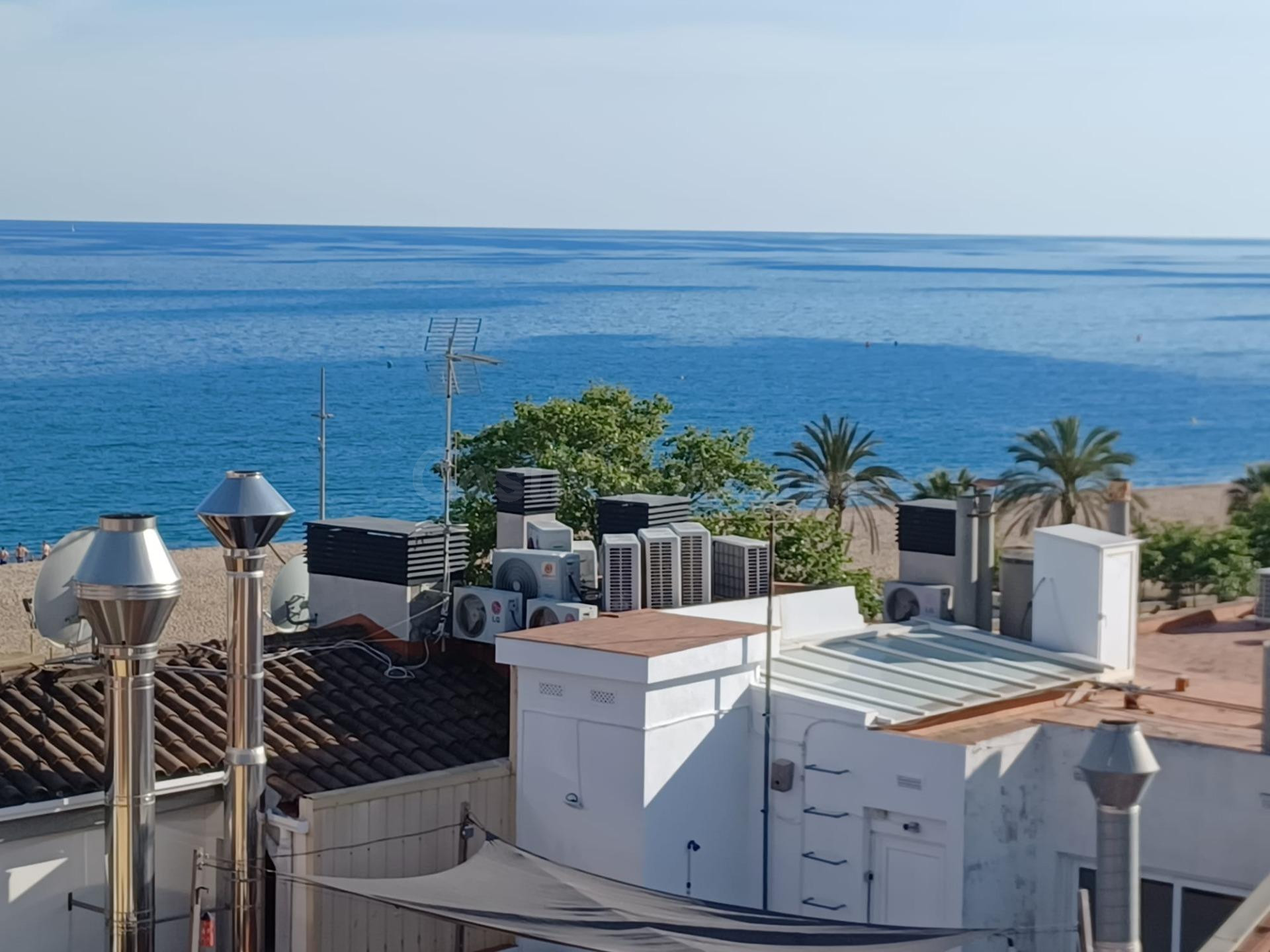 Gran pis en venda a Calella