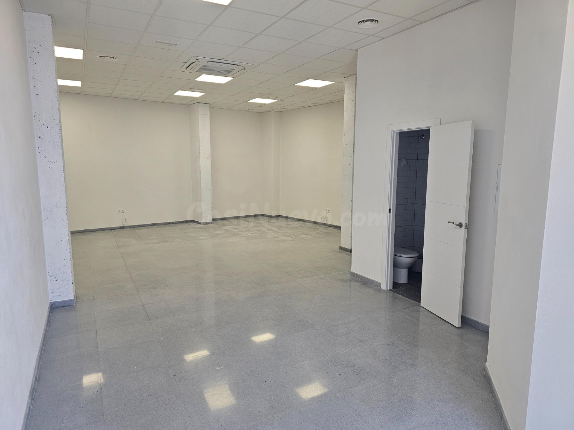 Local comercial 71m² en alquiler - Centro