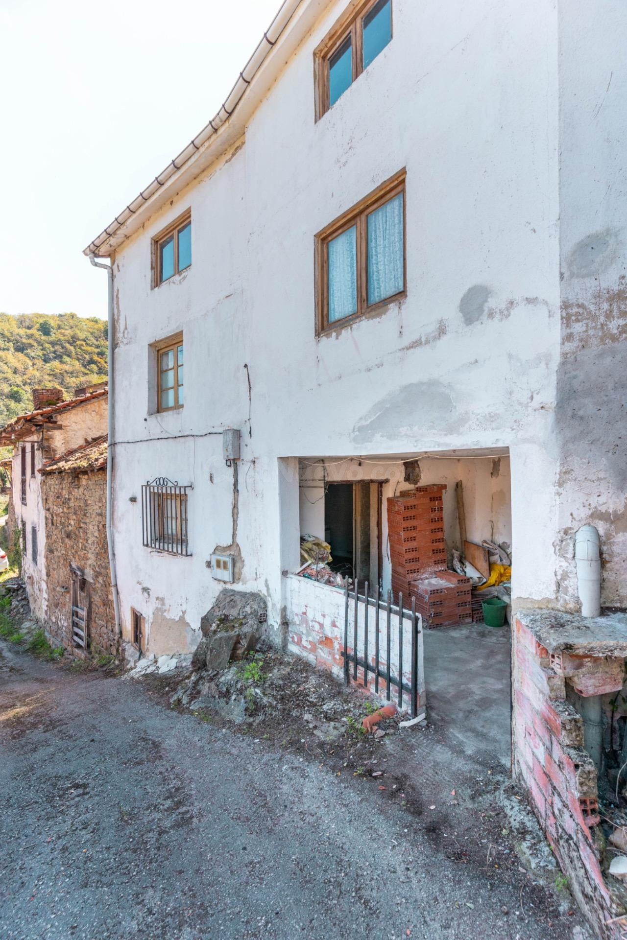 CASA EN VENTA, LLAMERA DE ABAJO, 4
