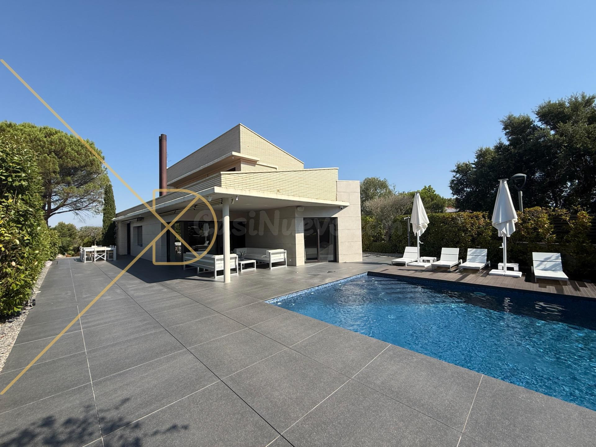 Increíble casa independiente en venta en Sant Cugat del Vall - foto 4