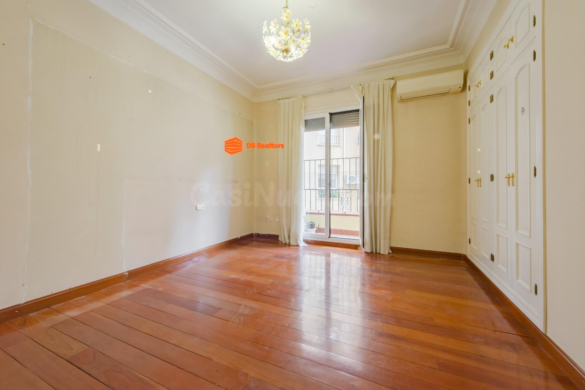 PISO EN VENTA EN GUINDALERA
