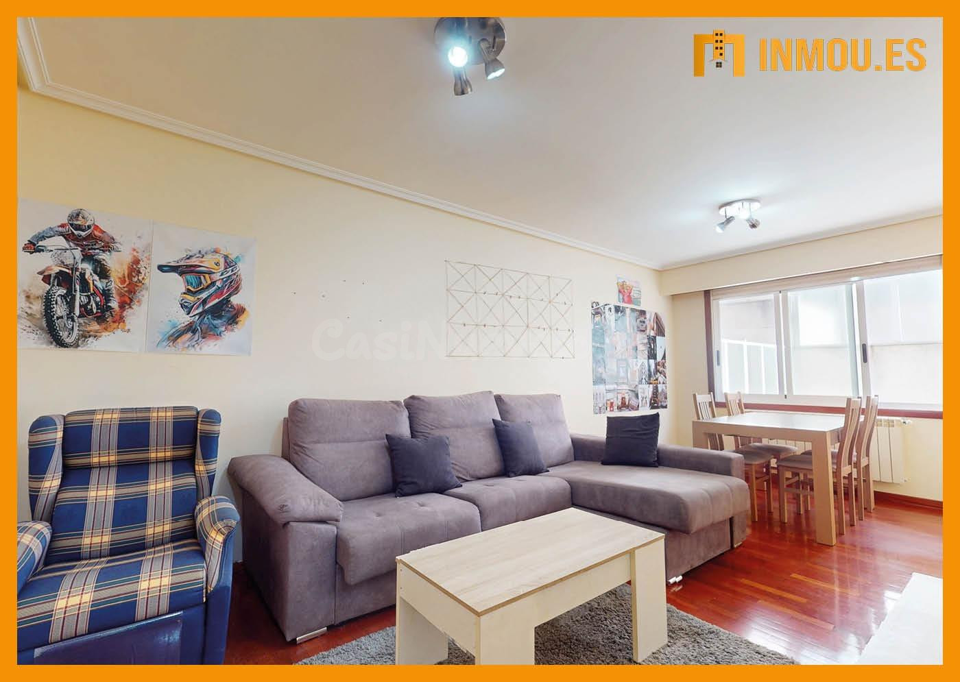 Piso listo para entrar a vivir, con una amplia terraza en O Cercado, Celanova.