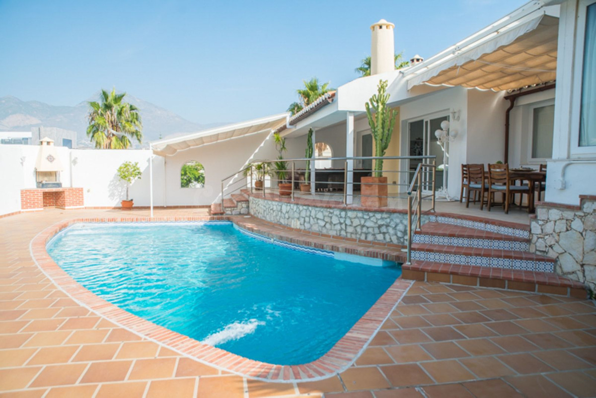 Chalet 3 habitaciones 375m² en venta - Cortijo de Torrequebrada