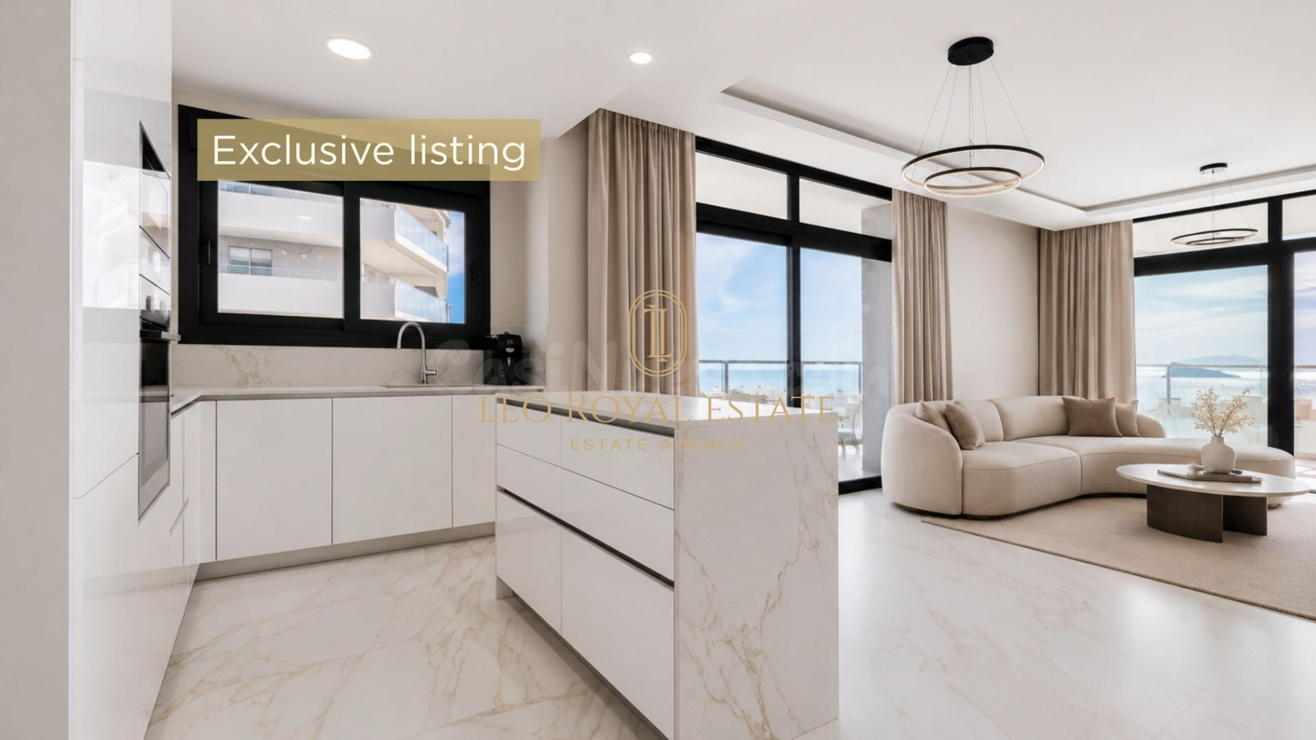 Oportunidad. Apartamento nuevo de 3 dormitorios junto a la playa de Poniente Beach.