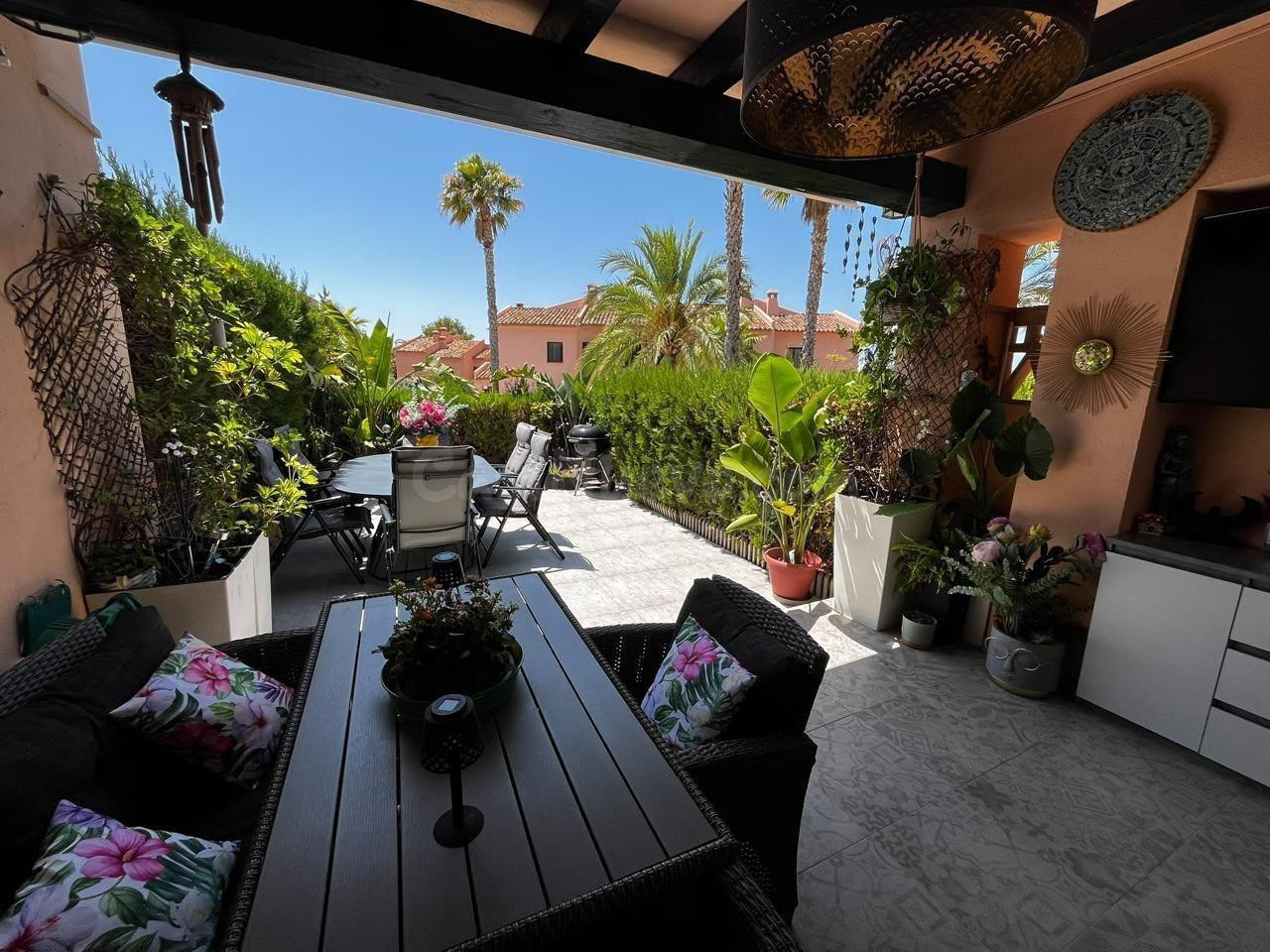 Adosado en Sierra Cortina (cl)