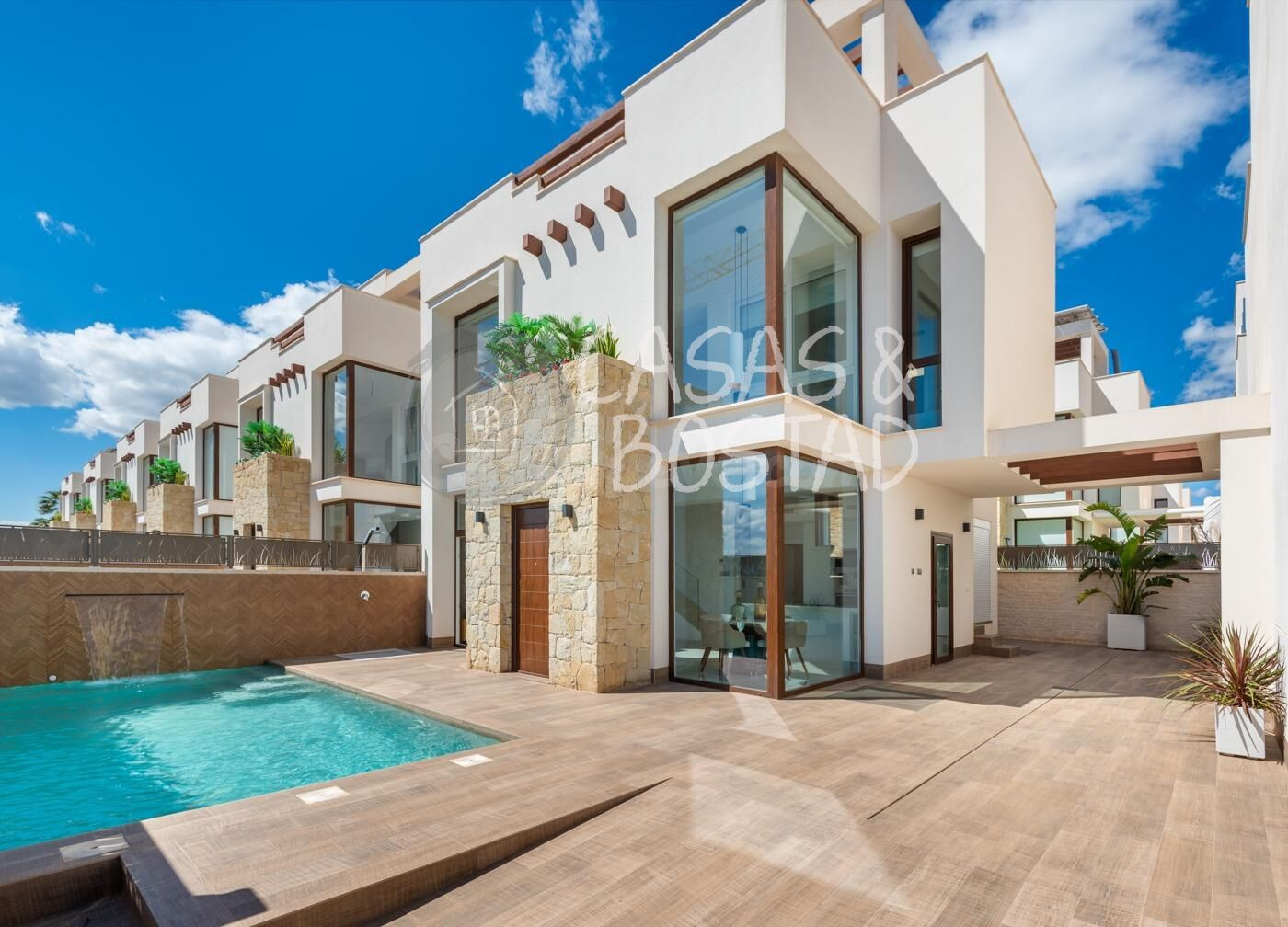 RESIDENCIAL DE OBRA NUEVA DE VILLAS EN LOS MONTESINOS