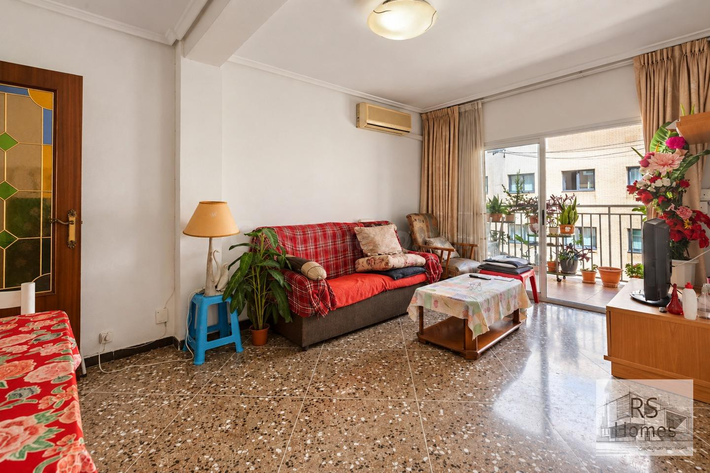Amplia vivienda en Valencia