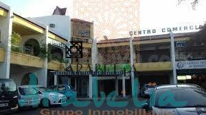 JUNTO CENTRO COMERCIAL MIRALBAIDA..!