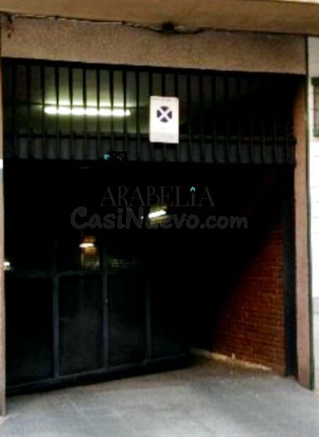 ///COCHERA EN EL CENTRO(CORDOBA)..ZONA CALLE REYES CATOLICOS/////