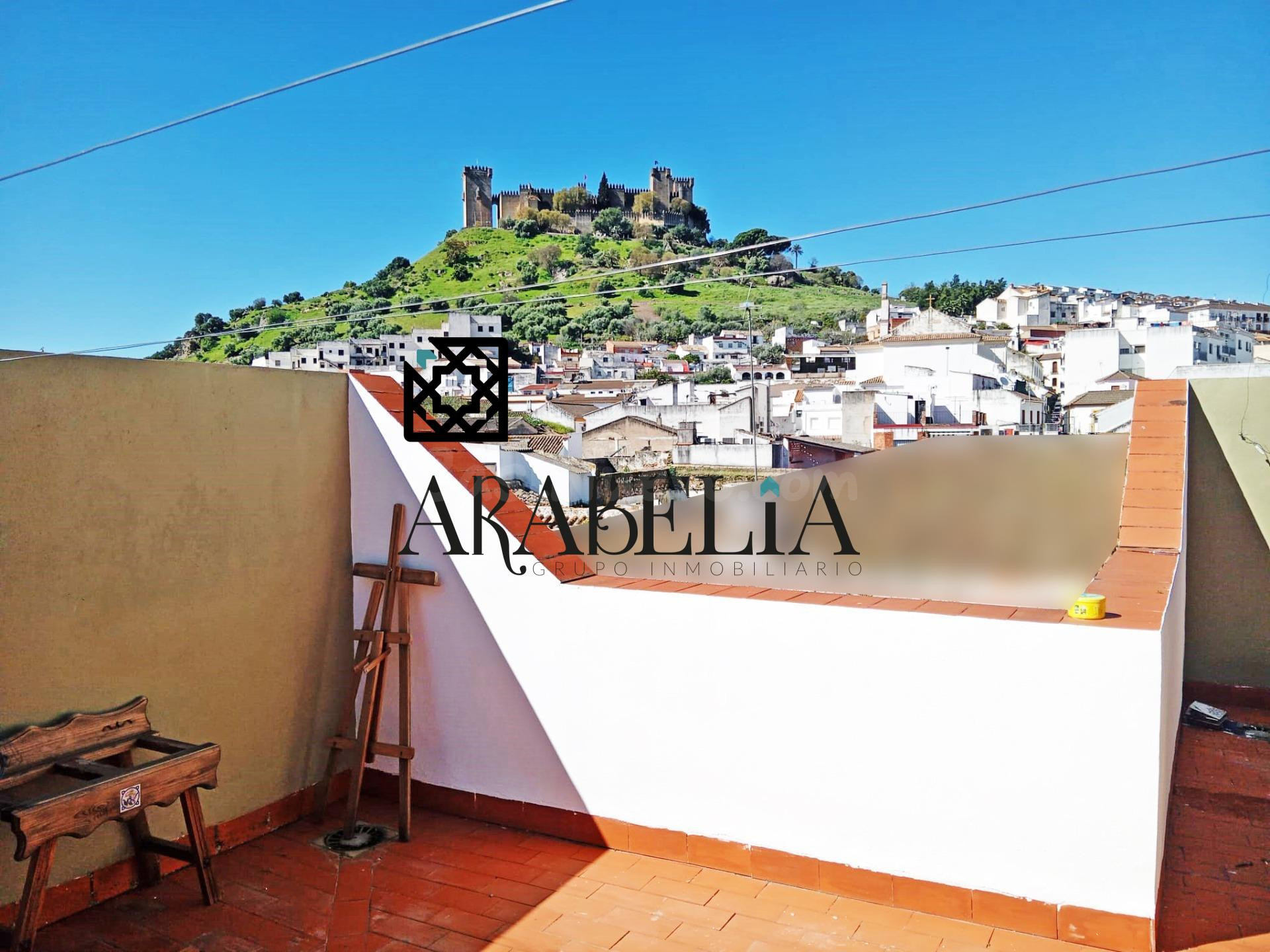 Espectacular casa con vistas al Castillo en el centro de Almodóvar!!