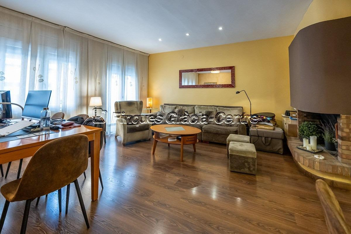 Espectacular casa en venta en el centro de Sabadell - foto 4