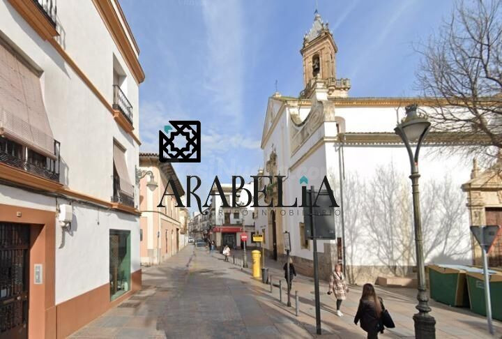¡Oportunidad Única! Piso Luminoso en Pleno Corazón de la Ciudad