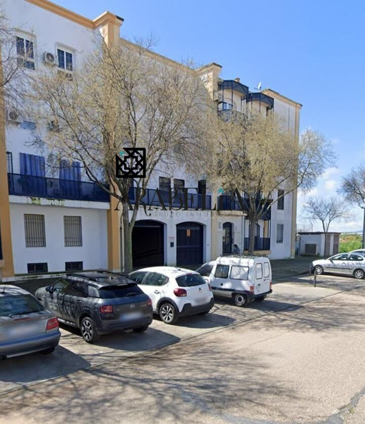 Oportunidad de Garaje en Albolafia, Córdoba por solo €16,200