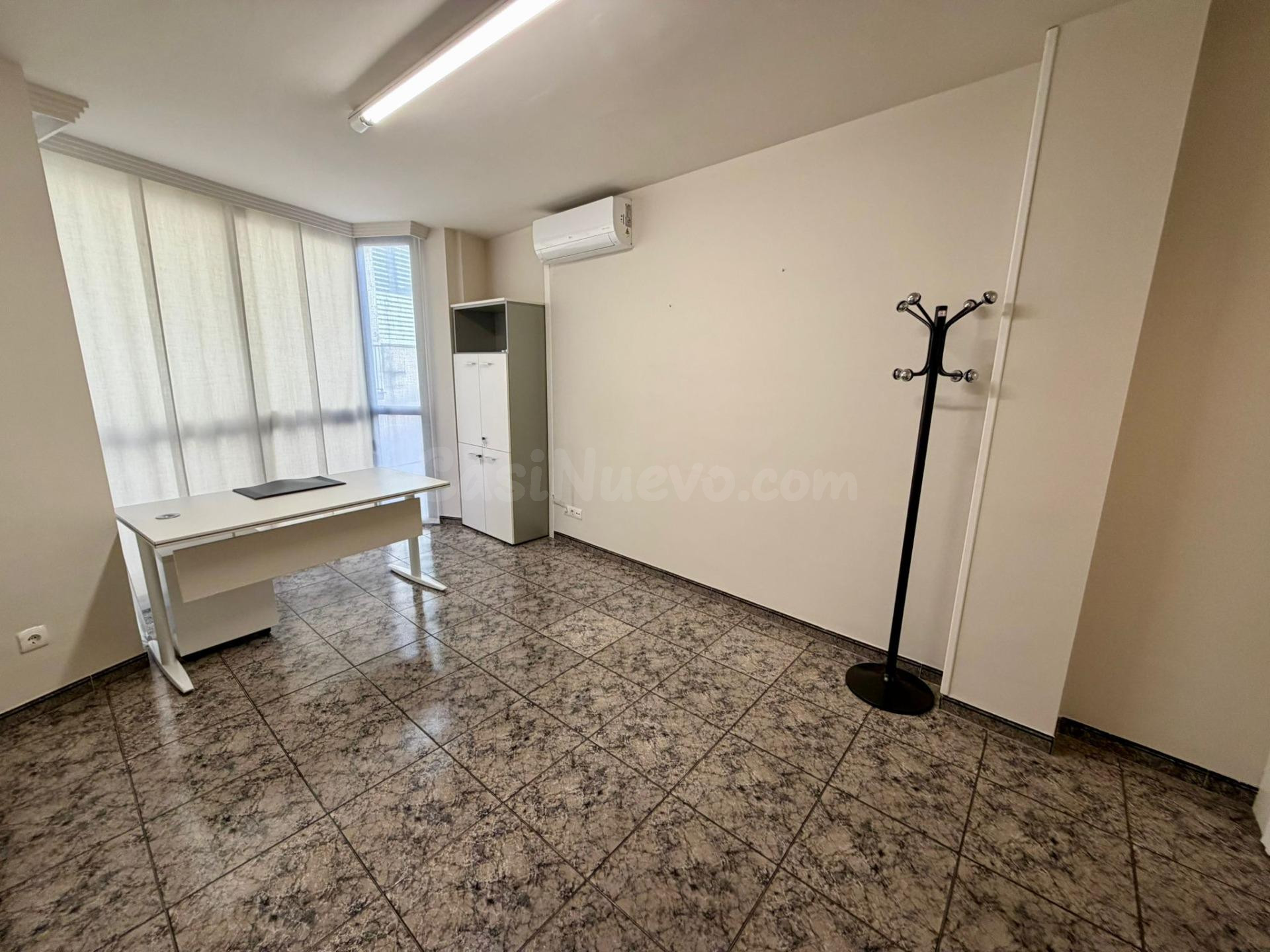 PISO EN EL CENTRO DE EL VENDRELL!!!