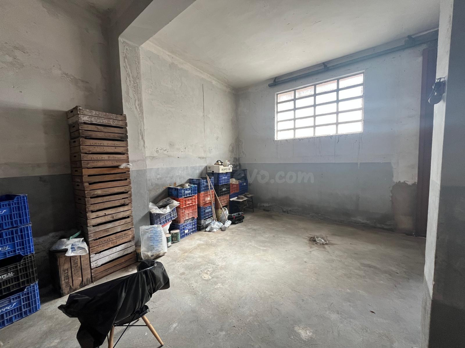 Local Comercial en Venta en Tavernes de la Valldigna
