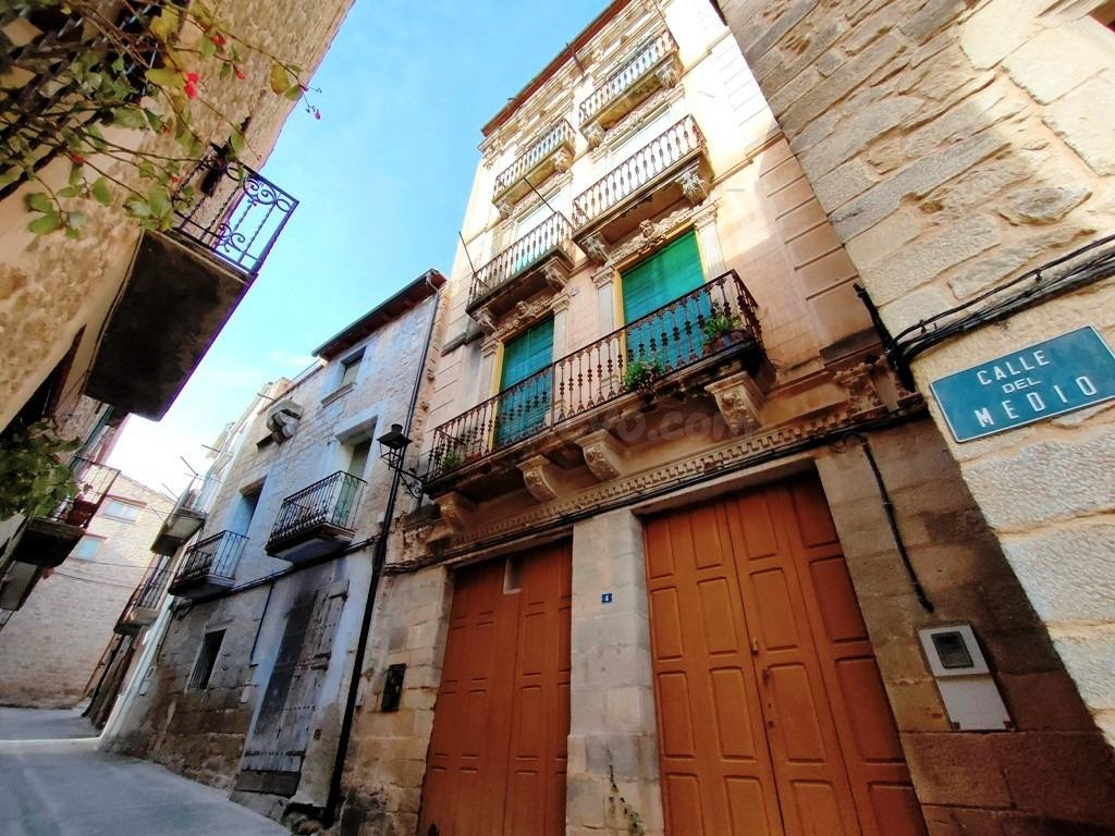 Casa 7 habitaciones 260m² en venta - Arenys de Lledo