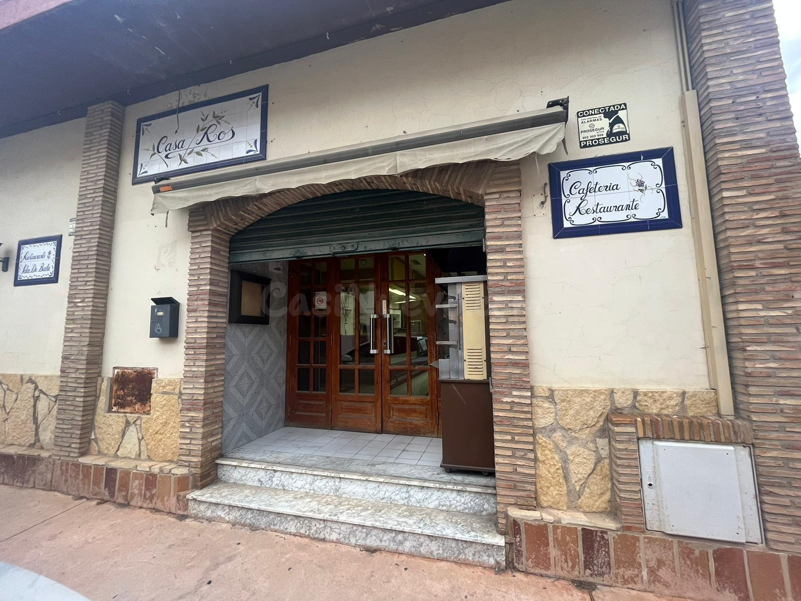 Gran edificio multiusos en Valderrobres