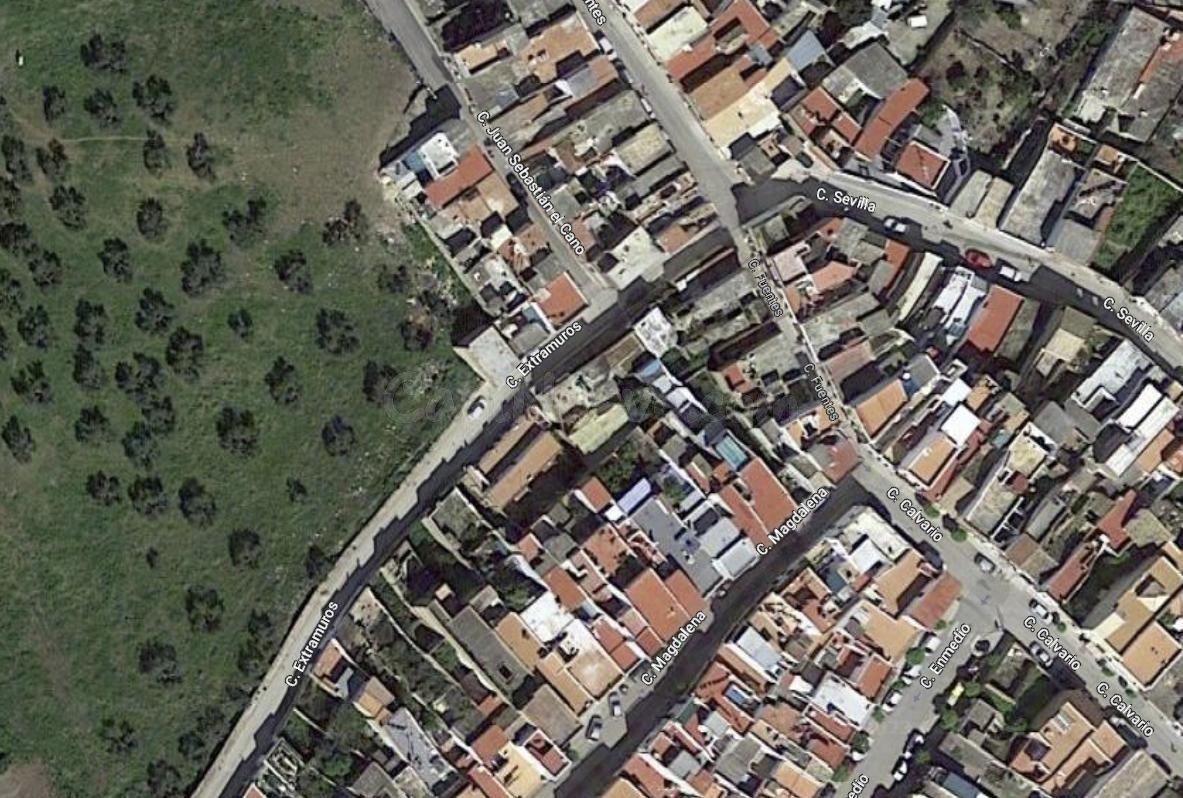 CASA EN PUERTO SERRANO