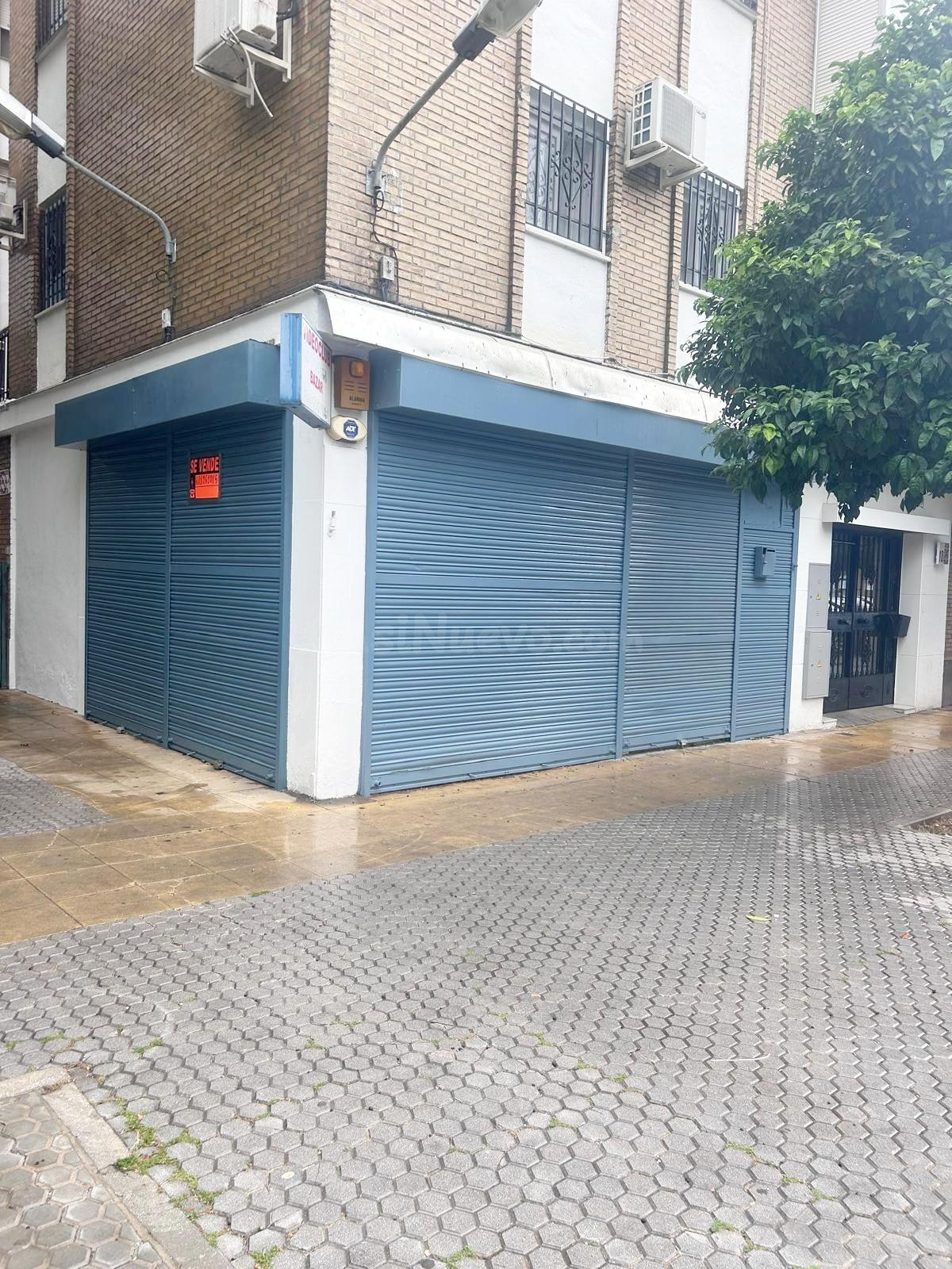 LOCAL COMERCIAL EN CALLE ABRIL