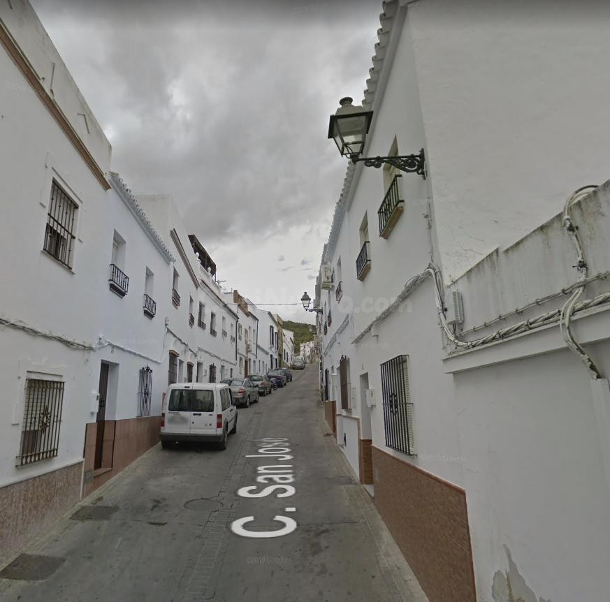 CASA EN MONTELLANO