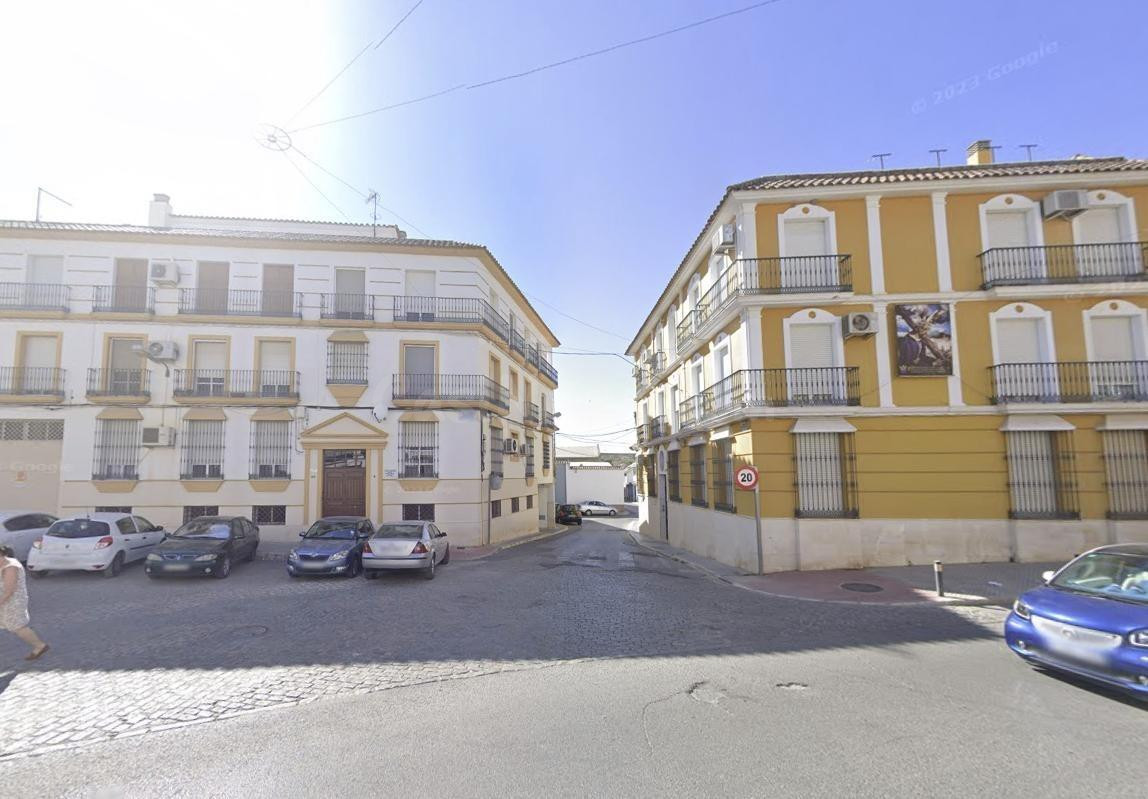 CASA EN PUENTE GENIL