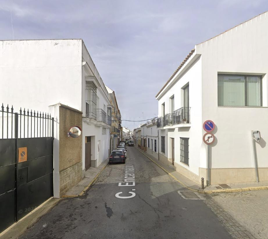 PISO EN LEPE