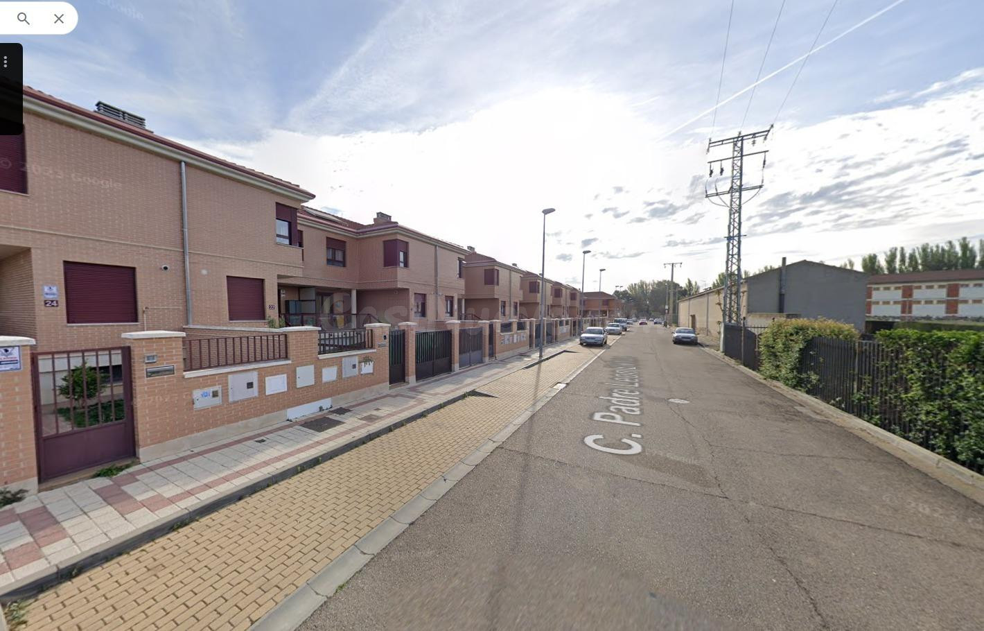 ADOSADO EN DUEÑAS, PALENCIA
