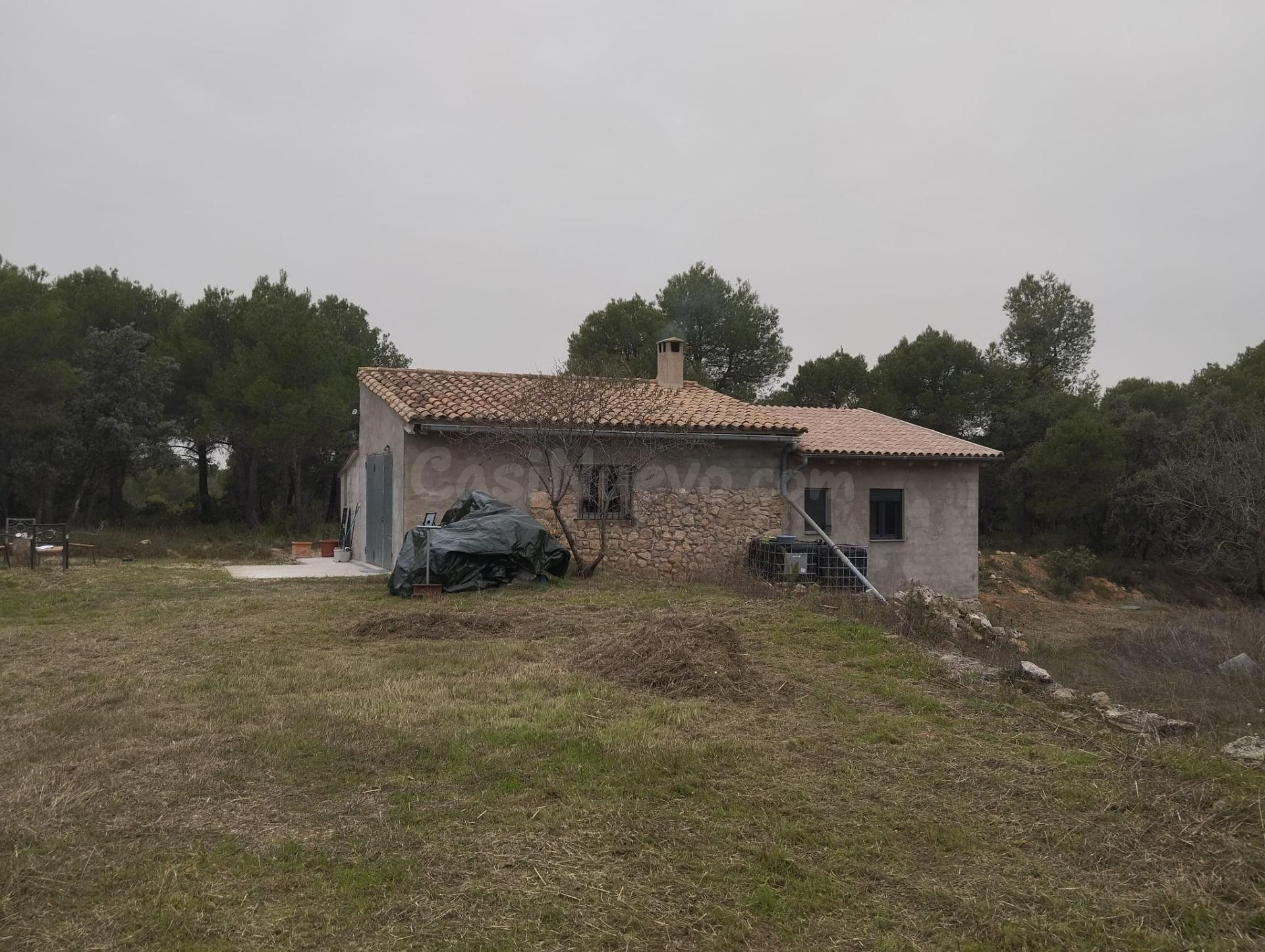 Finca rústica con vivienda en Valderrobres