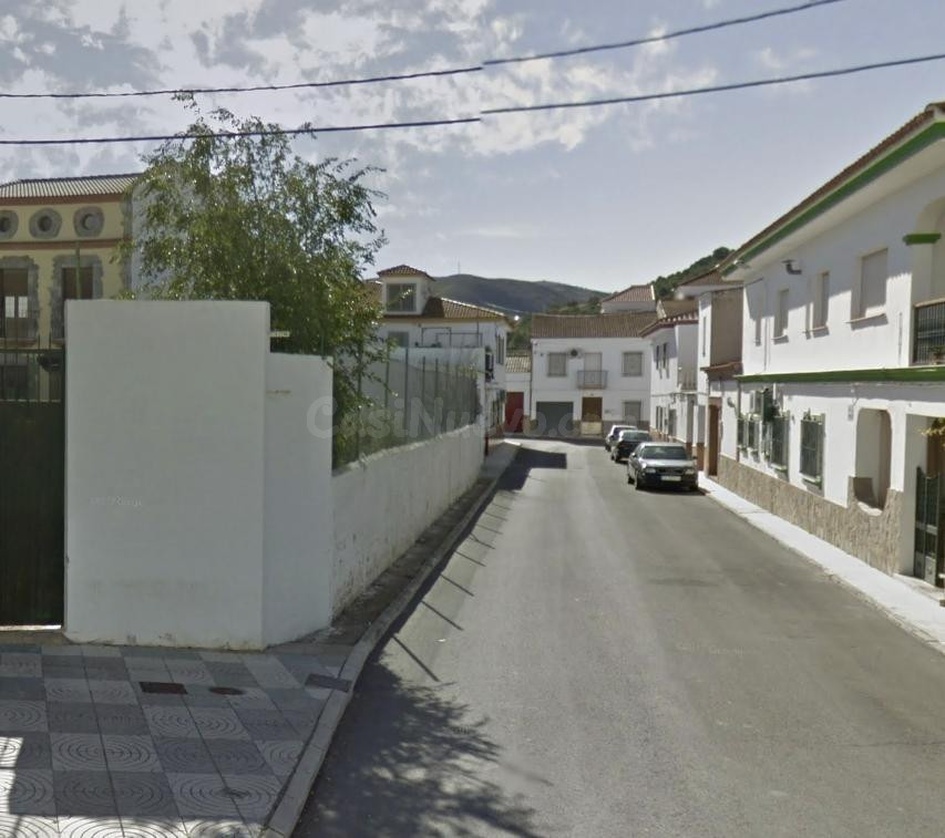 CASA EN LOS CORRALES