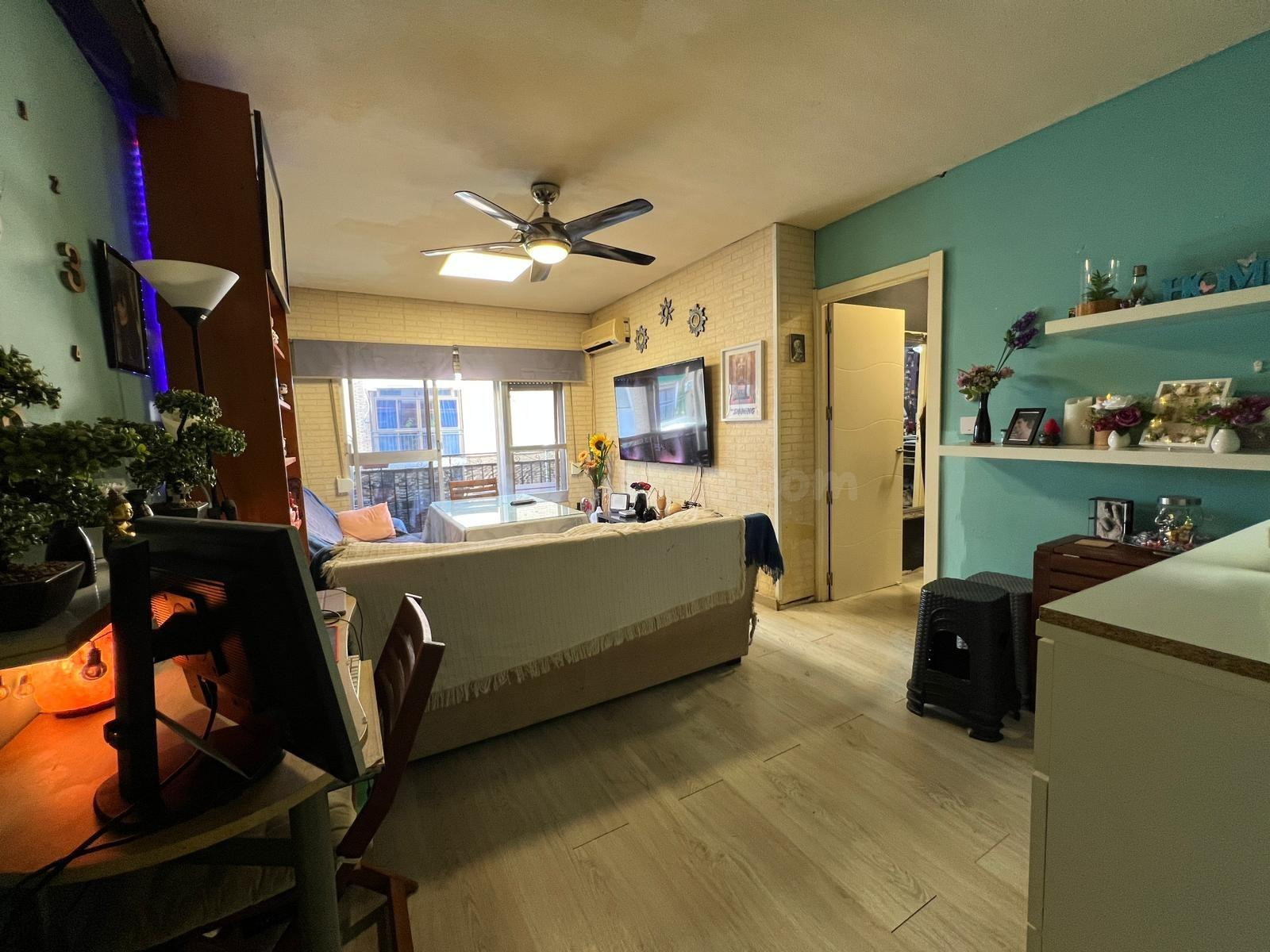 ¡Vivienda con ascensor y terraza en La Viñuela!