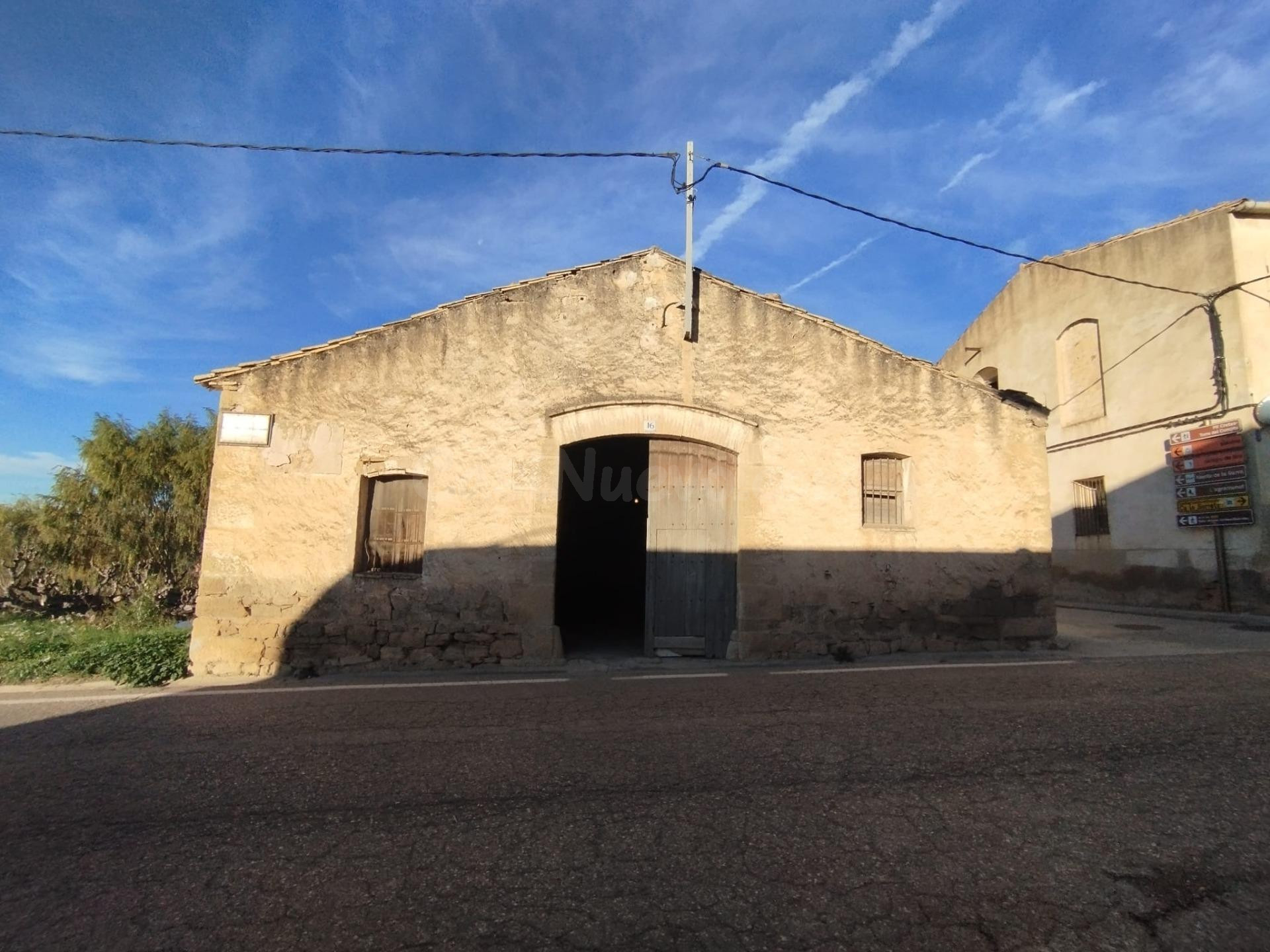 Almacén en Cretas