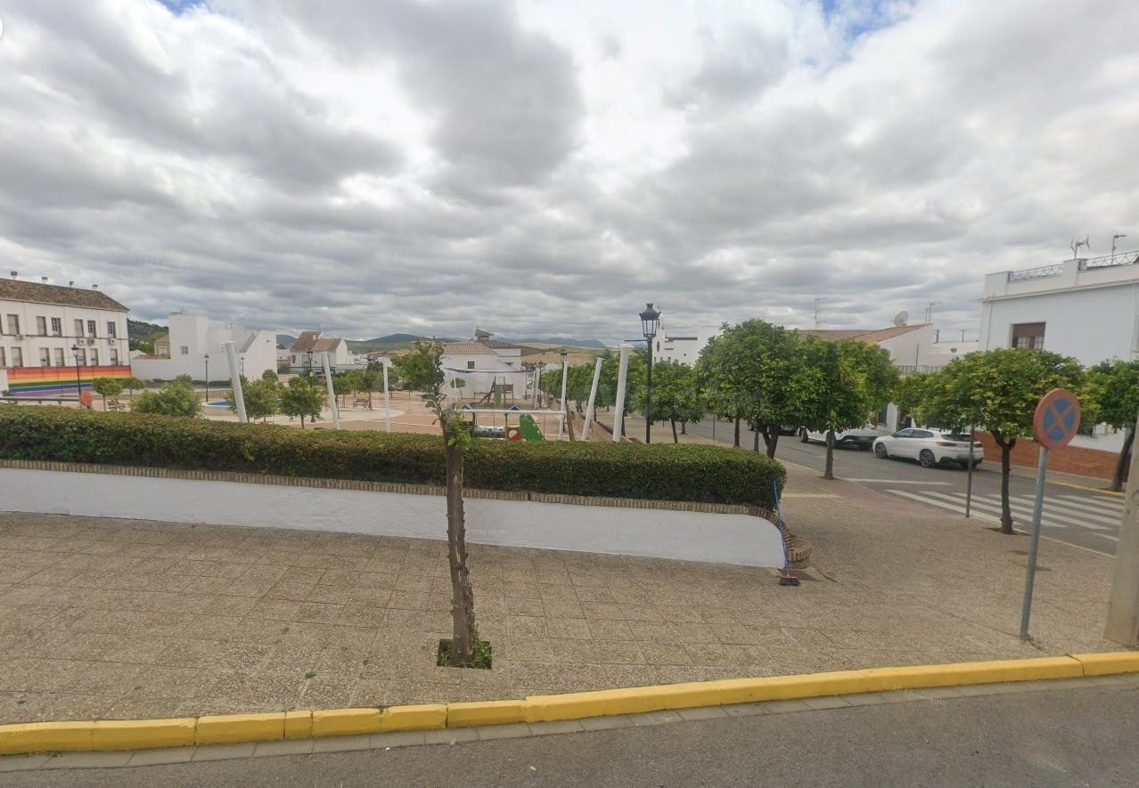 CASA EN MONTELLANO