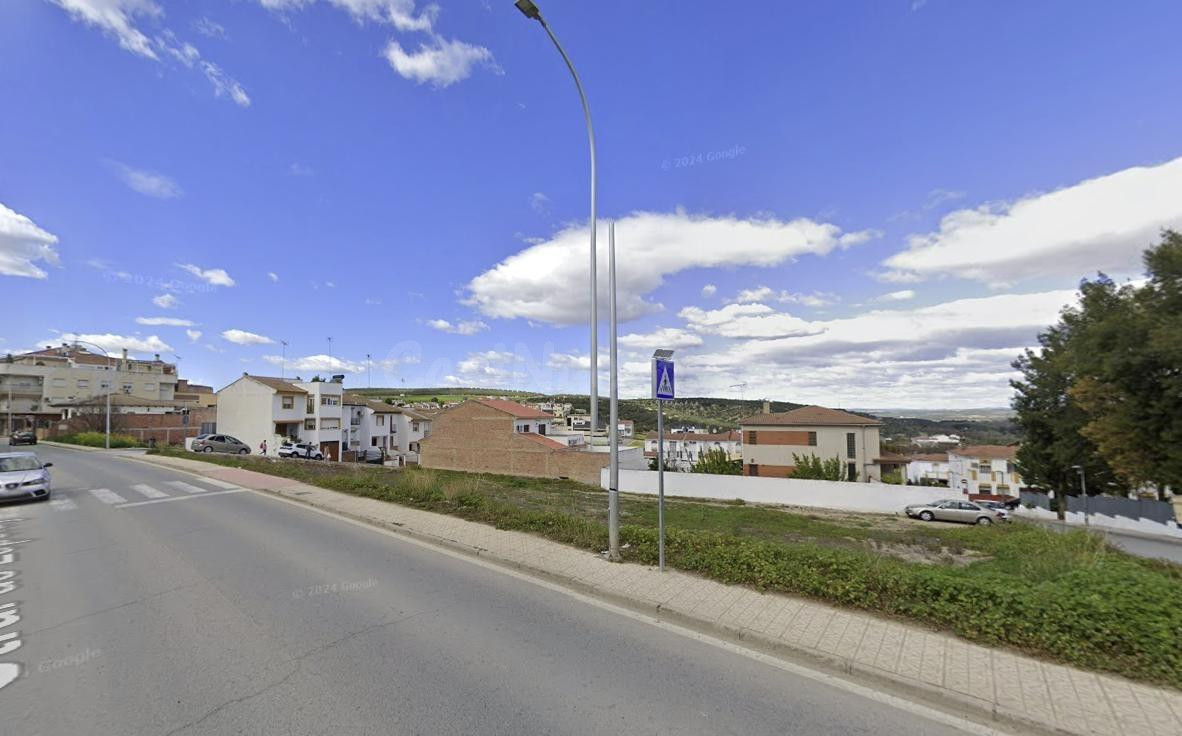 VIVIENDA EN EL MENGIBAR
